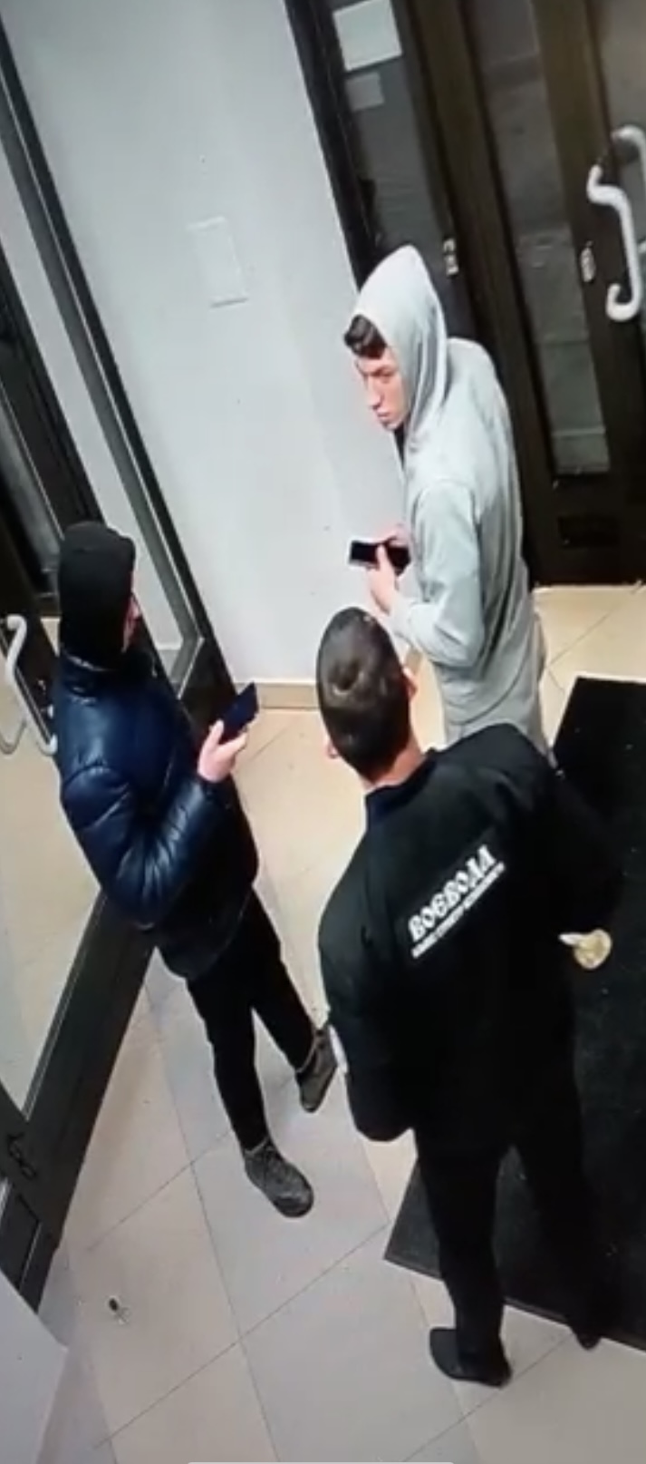 И снова "закладчики" в ЖК И снова "закладчики" в ЖК