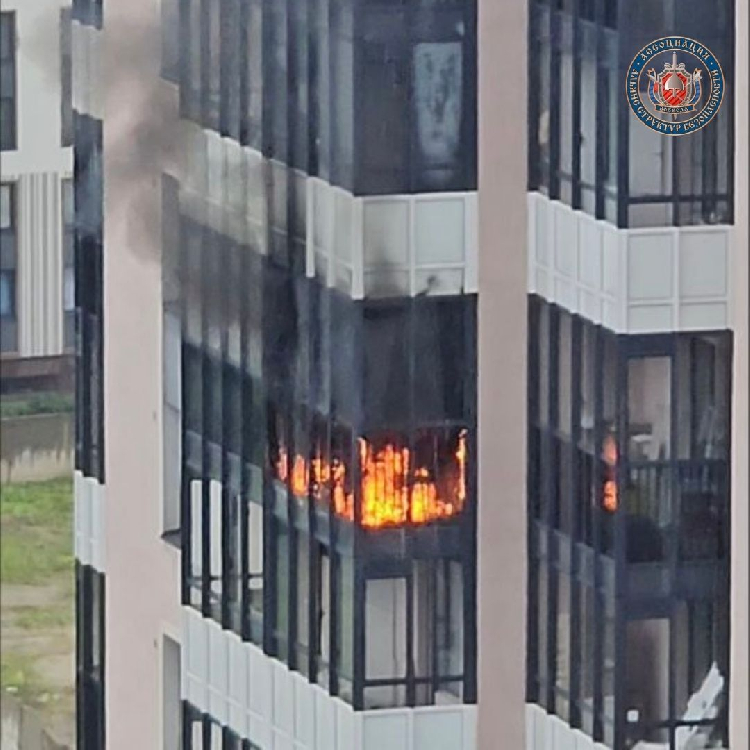 В ЖК "Чистое Небо" локализовано возгорание квартира. В ЖК "Чистое Небо" локализовано возгорание квартира.
