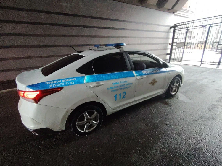 Как бесхозный рюкзак переполошил весь подъезд