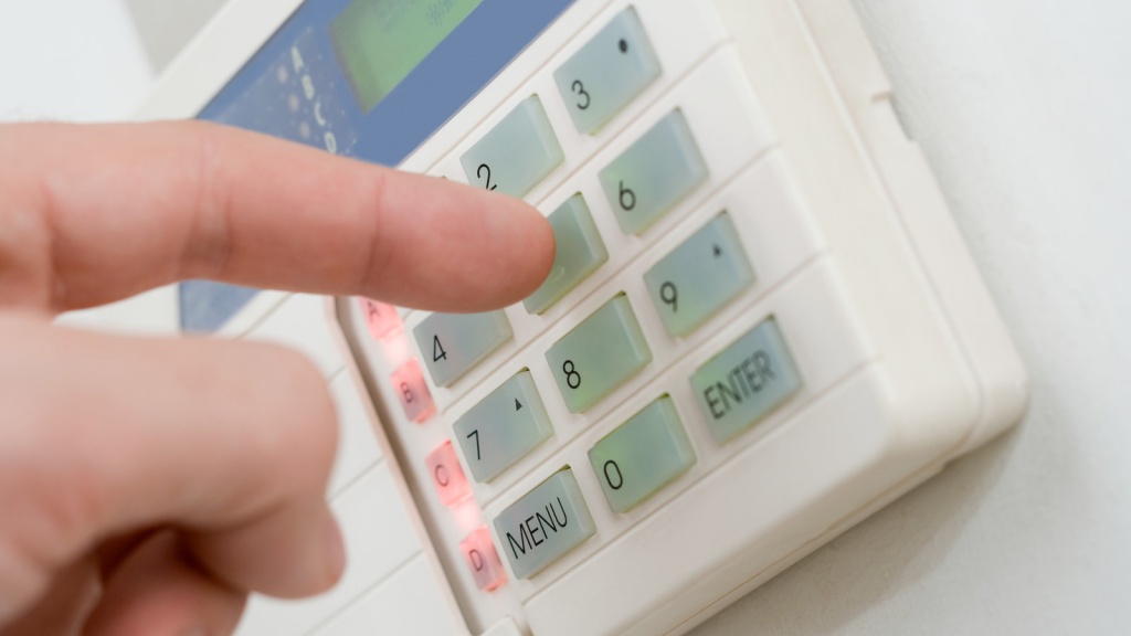 Сигнализация в квартиру пультовая охрана квартиры